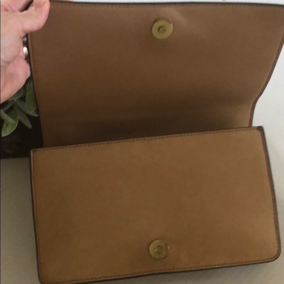 Tory Burch distressed gold bag, EUC! - Picture 5 of 8